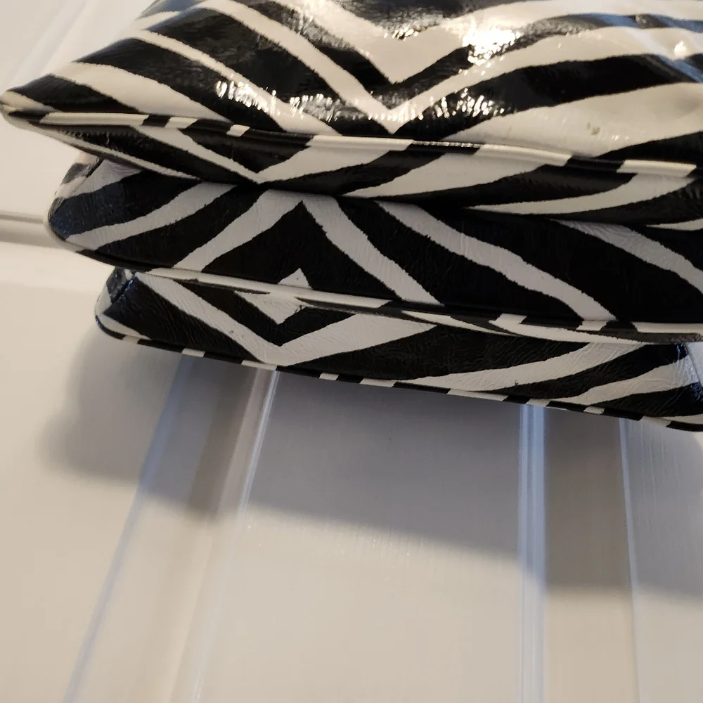 Kate Spade - Picture 4 of 7